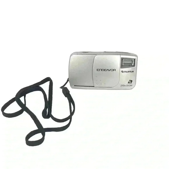 FUJIFILM ENDEAVOR 210IX ZOOM APS FILM CAMERA W/ CASE 22.5–45MM LENS VINTAGE - Picture 11 of 11